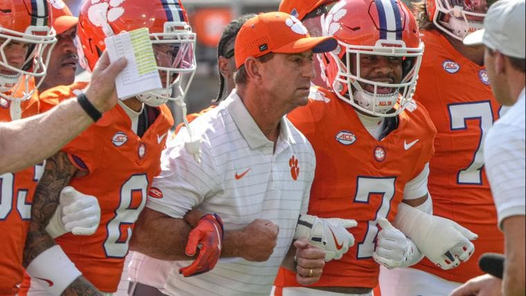 Dabo Swinney heating up Clemson’s 2027 recruiting class