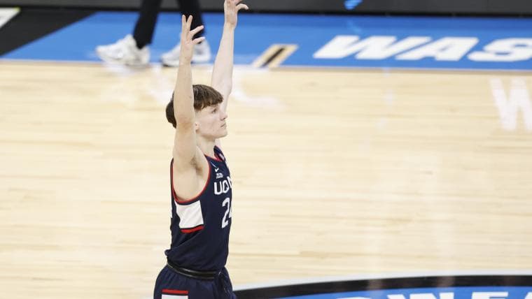 Where is Braylon Mullins from? Hometown, high school and more about UConn star's Indiana roots