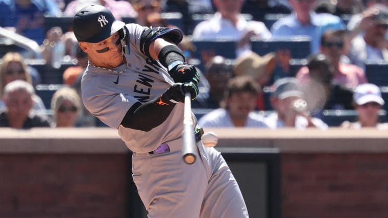 What channel is Mets vs. Yankees on today? Time, TV schedule, live stream to watch MLB Friday Night Baseball game
