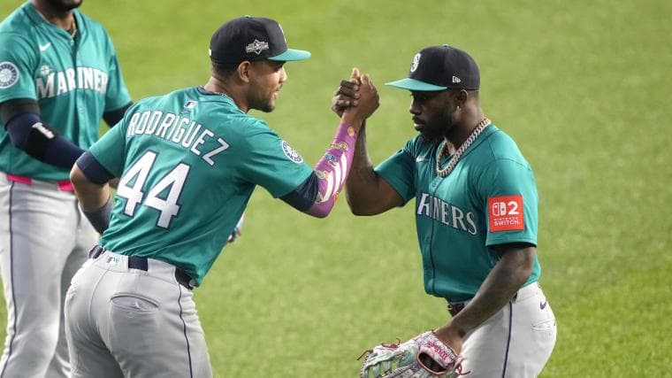 Mariners at risk of losing $15.65 million 'top outfield bat' in MLB free agency