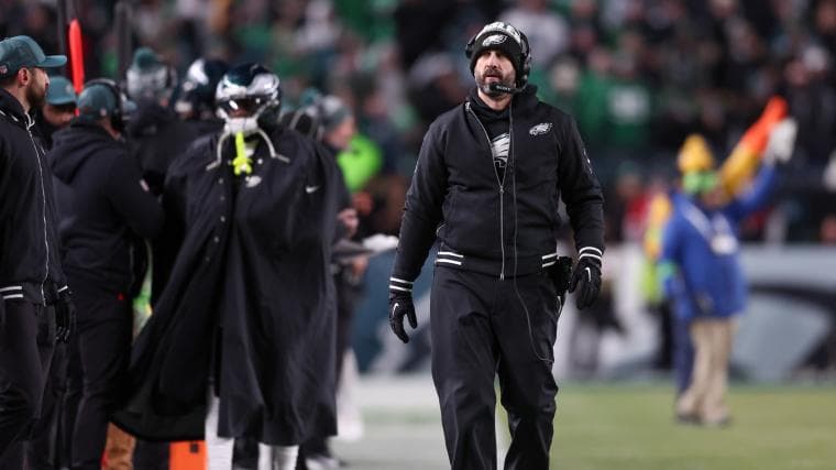 Eagles trade two draft picks to Packers for 1,328-yard receiver