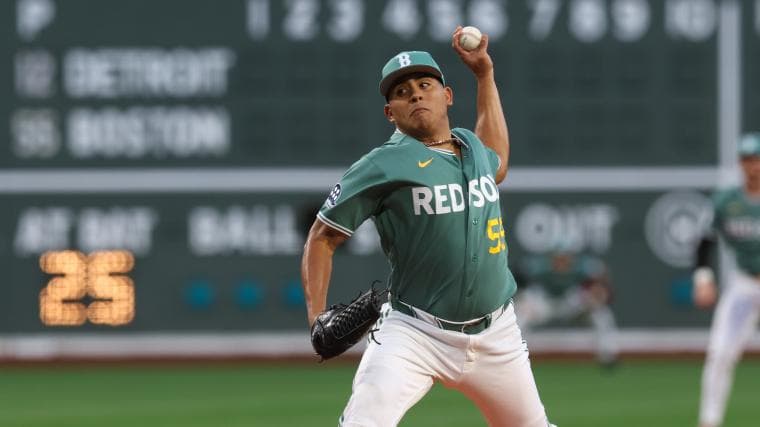 Red Sox's Ranger Suarez pulled from match due to hamstring injury