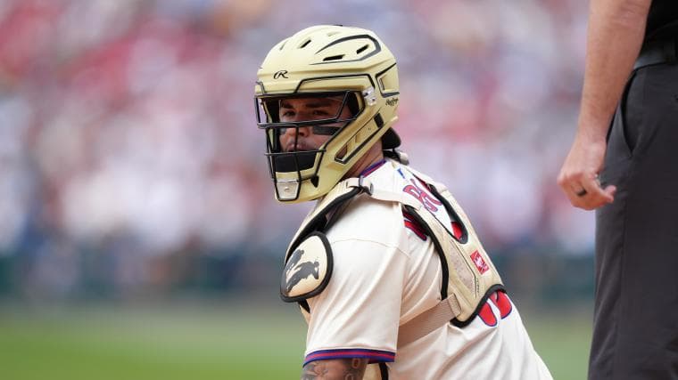 Phillies' 'no-brainer' backup catcher decision turns into .308 OPS disaster