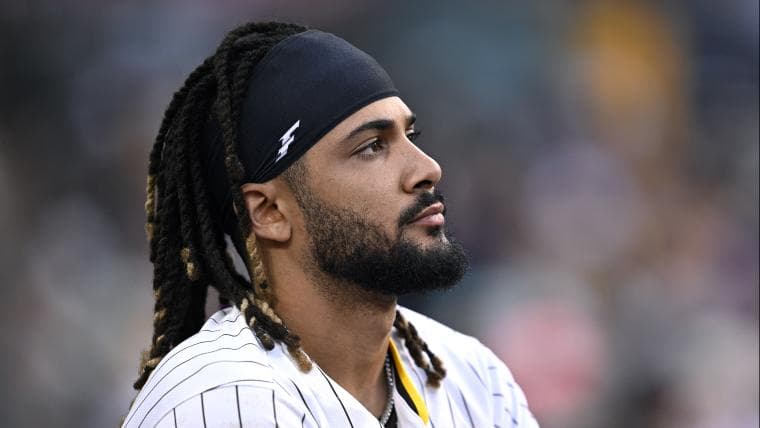 Why Fernando Tatis Jr. is playing second base for Padres — and how it's even dumber than it seems