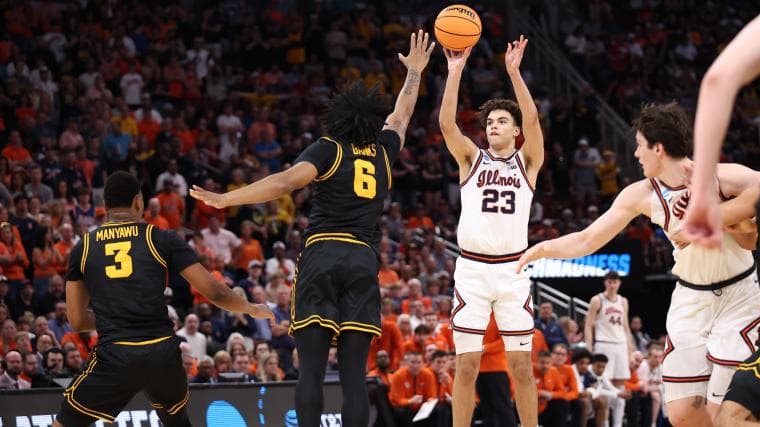 Illinois-Iowa horn issue, explained: Why Elite 8 game was delayed due to buzzer malfunction