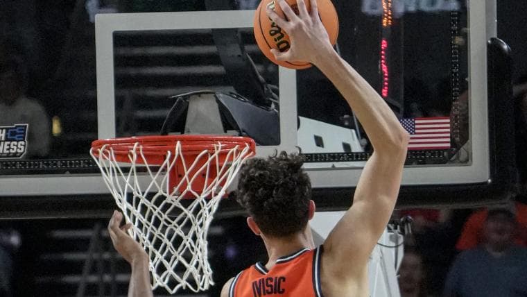 Big Z's flying dunk for Illinois leaves a mark on VCU, advances Fighting Illini to March Madness Sweet 16
