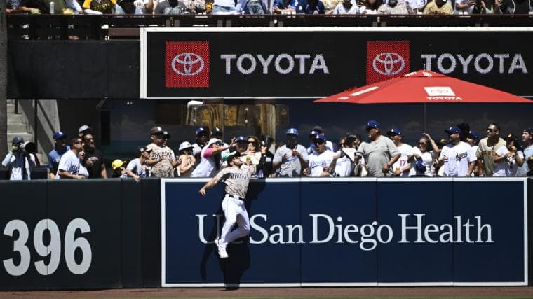 Padres may have found their lead-off hitter in 31-year-old outfielder