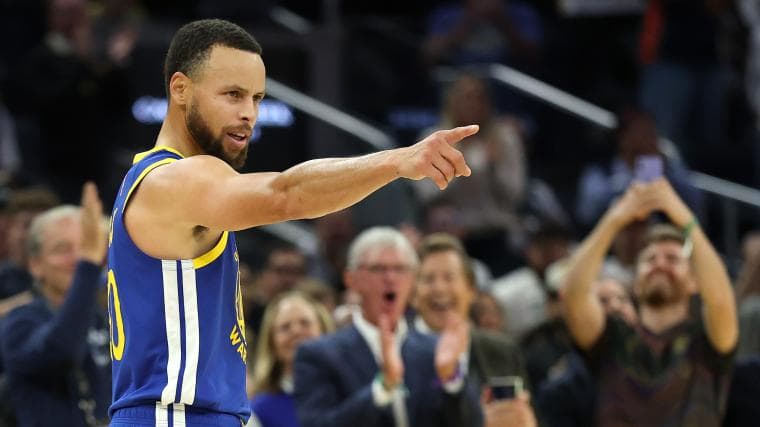 Warriors predicted to land $101 million Lakers superstar to help Stephen Curry win fifth title