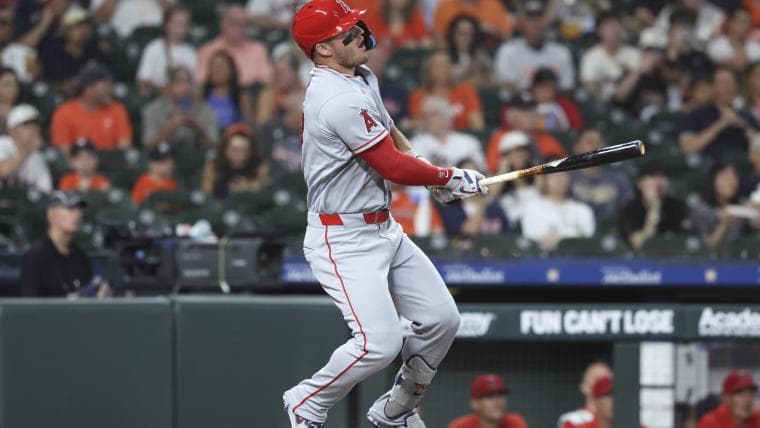Angels' Mike Trout linked to surprise AL Central team in potential trade deadline move