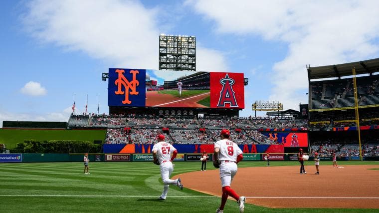 Mets hurt by bizarre glove-toss out that might not have even been an out by Angels