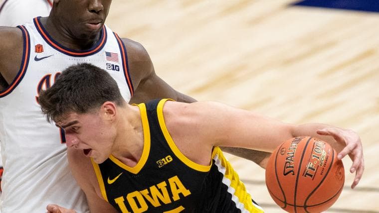Illinois vs Iowa has been building for 100 years and now it finally means everything