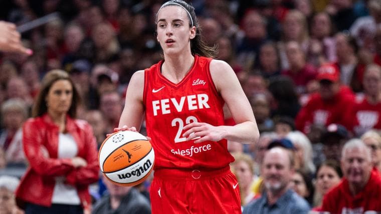 Fever’s Caitlin Clark shares message that speaks to bond with Stephanie White