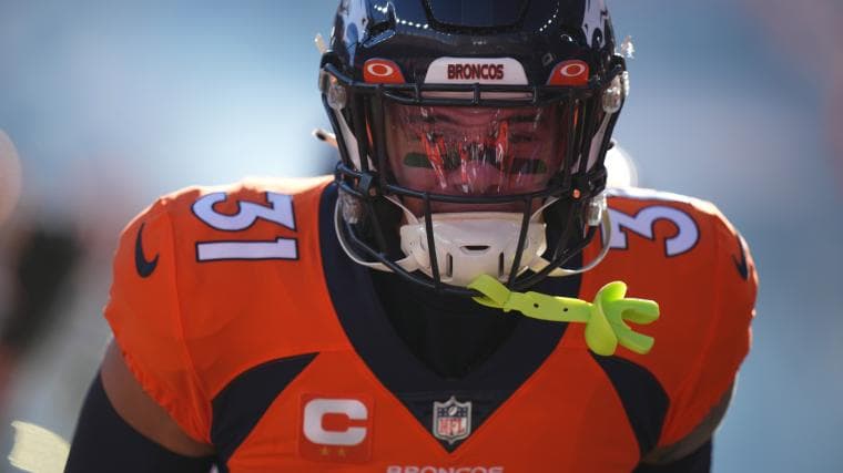 Broncos' All-Pro retires exactly 10 years from the day he was drafted