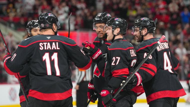 Brady Tkachuk vs. Jordan Staal fight: How Senators, Hurricanes captains opened NHL playoffs by dropping gloves