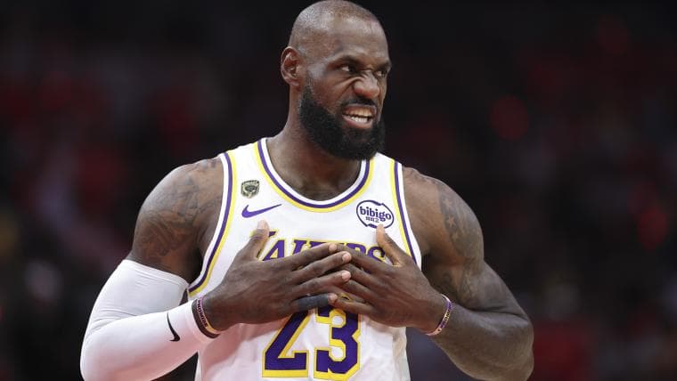 Lakers' LeBron James will regret a mistake that changed Game 5 against the Rockets