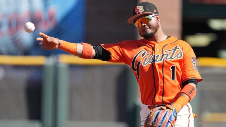 Padres trade prediction for Giants' .319 average infielder makes perfect sense
