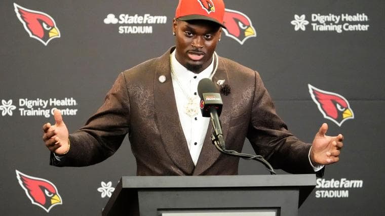 How will Jeremiyah Love's rookie season compare to Ashton Jeanty's?