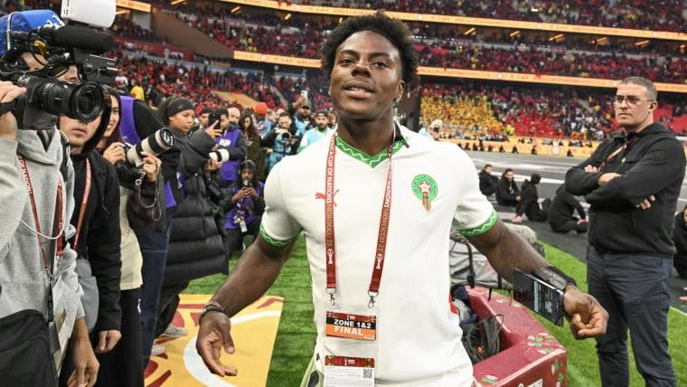 IShowSpeed loses debut match but frog splashes Logan Paul through a table at WrestleMania 42