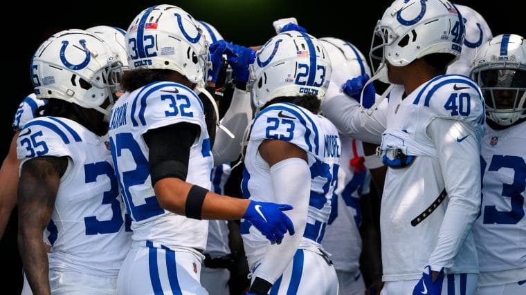 Colts' 4-year starter retires from NFL after 9 seasons with 4 teams