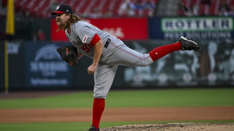 Reds sign mustachioed 2.41 ERA left-handed pitcher