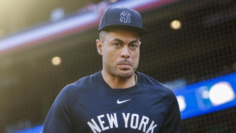 Yankees drop concerning Giancarlo Stanton update as MRI results awaited