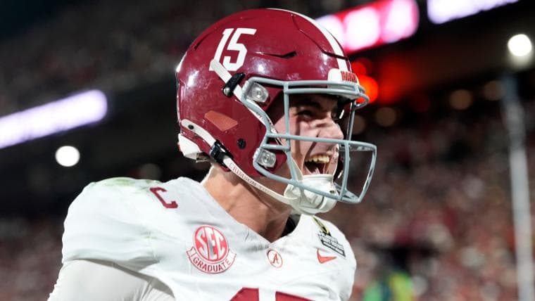 Steelers select Aaron Rodgers replacement in latest mock draft