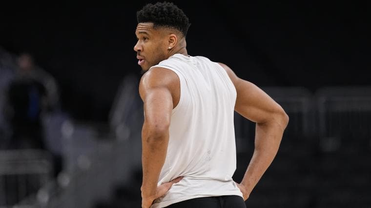 Bucks' last chance to avoid Giannis Antetokounmpo trade is worth $275 million