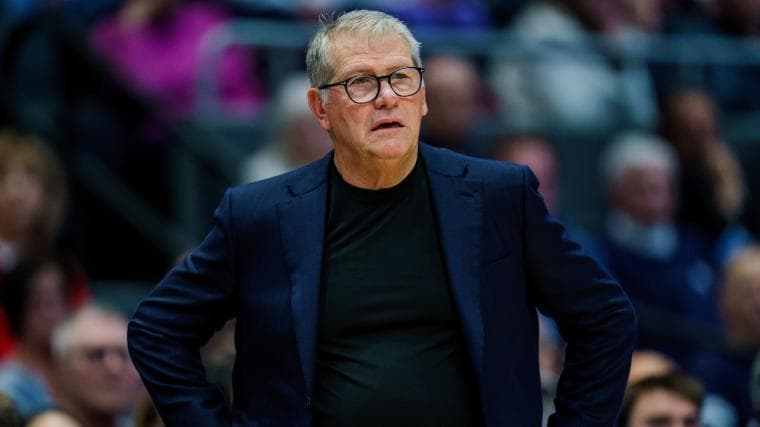 UConn's Geno Auriemma fires off blunt message about women's college hoops