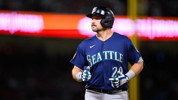 Mariners' Cal Raleigh has a glaring problem