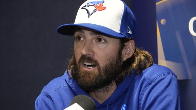 Blue Jays' Kevin Gausman nearly had the funniest fantasy football punishment