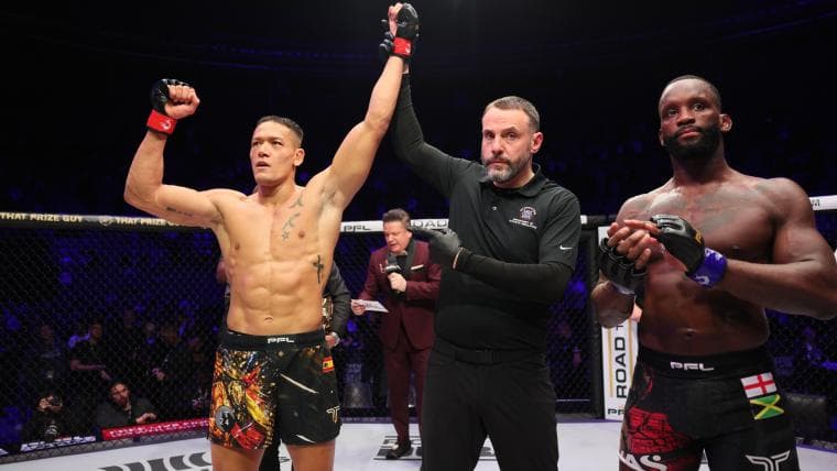 PFL Results: Costello van Steenis defends in decisive fashion