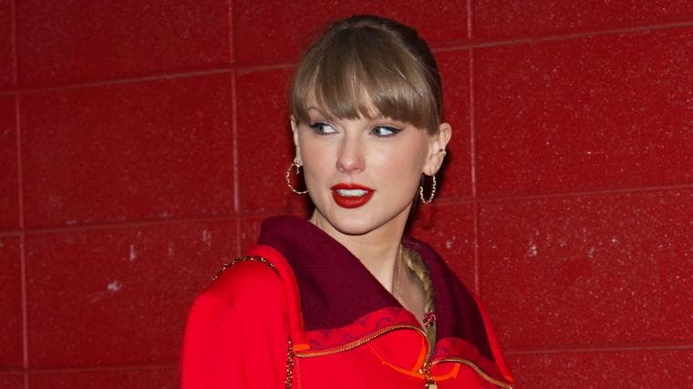 Cavs, James Harden create a painful Taylor Swift scenario