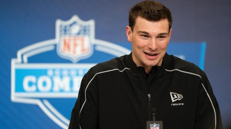 Raiders Seek Pro Vets for Second-String QB Chance: Could Fernando Mendoza Shine in Second-Round Call-Up?