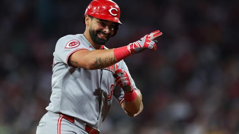 Reds DFA former top infield prospect after major struggles in 2024 and 2025