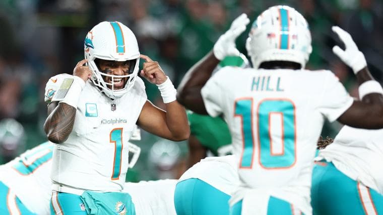 New Headline: Dolphins pour in $480 million for top-tier recruits