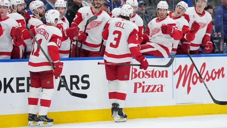 New Headline: Detroit Red Wings Confirm $50M 3-Year Pact for NHL's Top Goaltender