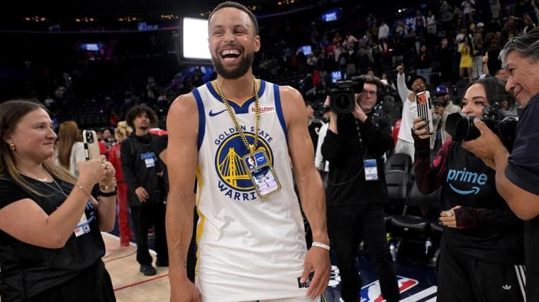 Stephen Curry made history against the Clippers never seen before in the NBA
