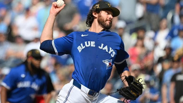 Rockies' signing of former Blue Jays All-Star closer is no-lose scenario