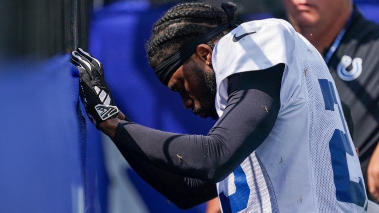 Kenny Moore II's Colts tenure nearing an end amid trade search