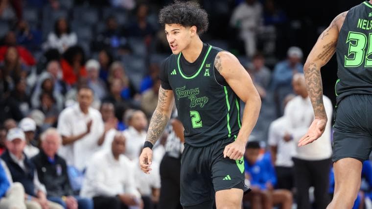 Providence's Bryan Hodgson hiring points to 16.4 PPG transfer move