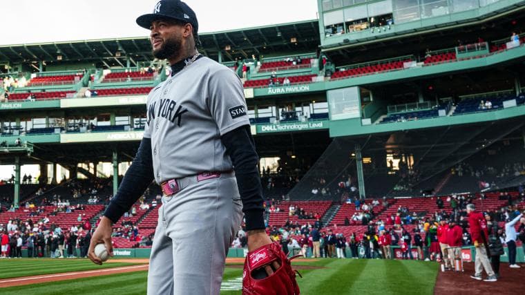 Yankees' Luis Gil owns the Red Sox