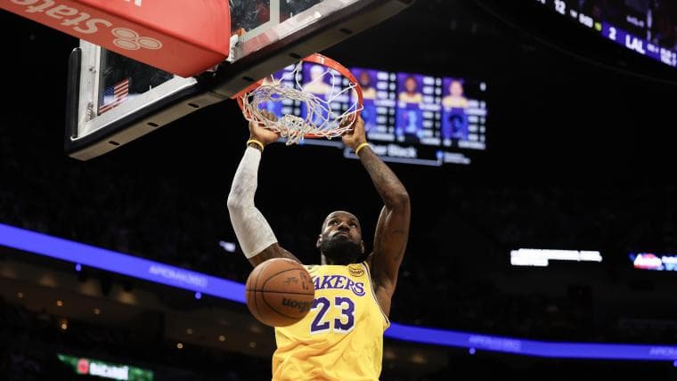 Lakers' LeBron James continues dominance as most-viewed NBA player on social media