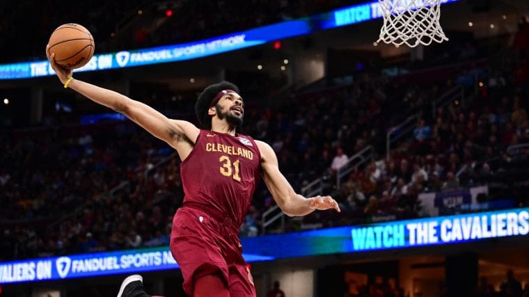 Jarrett Allen records monster first half as Cavs take on Lakers