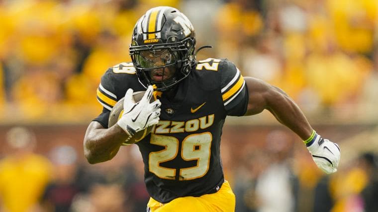 Ahmad Hardy shooting updates: Latest news on Missouri football star after suffering gunshot wound