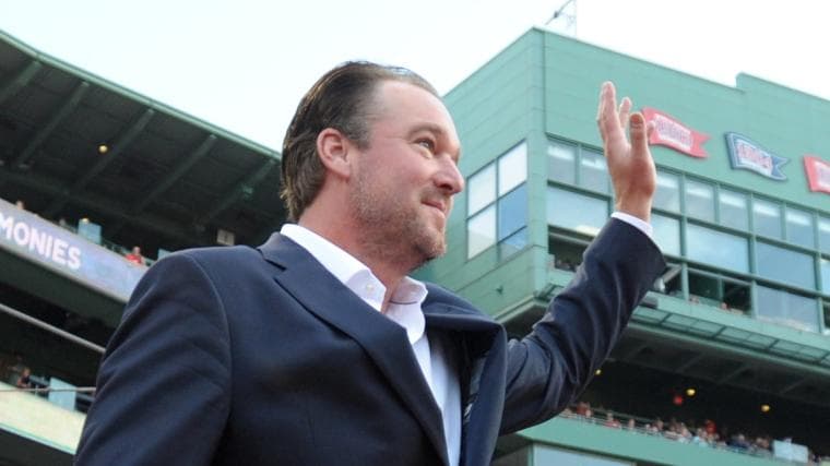 Derek Lowe talks Red Sox’ 2004 ALCS comeback vs Yankees and World Series sweep of Cardinals, the Dodgers’ dominance, Banana Ball, and more