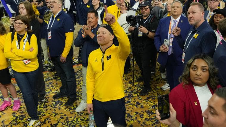 One lucky fan at National Championship got a six-figure souvenir thanks to UConn's Alex Karaban