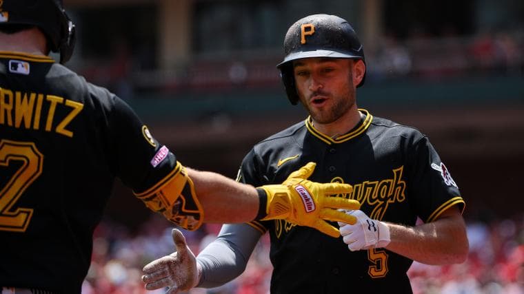 Pirates' Brandon Lowe lost his inside-the-park HR after stat change
