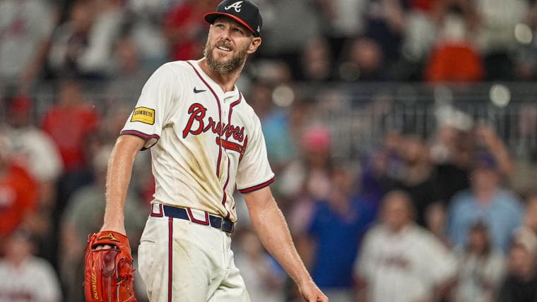 Braves' Walt Weiss pumps brakes on Chris Sale's red flags after concerning start vs. Athletics