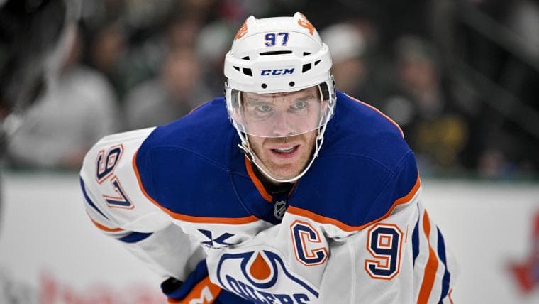 Oilers' Connor McDavid joins Gretzky, Lemieux in NHL history