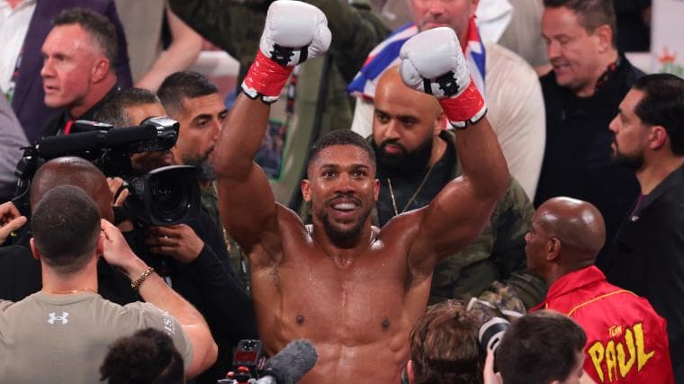 Anthony Joshua-Tyson Fury fight details: Latest news on massive boxing fight between British heavyweight rivals